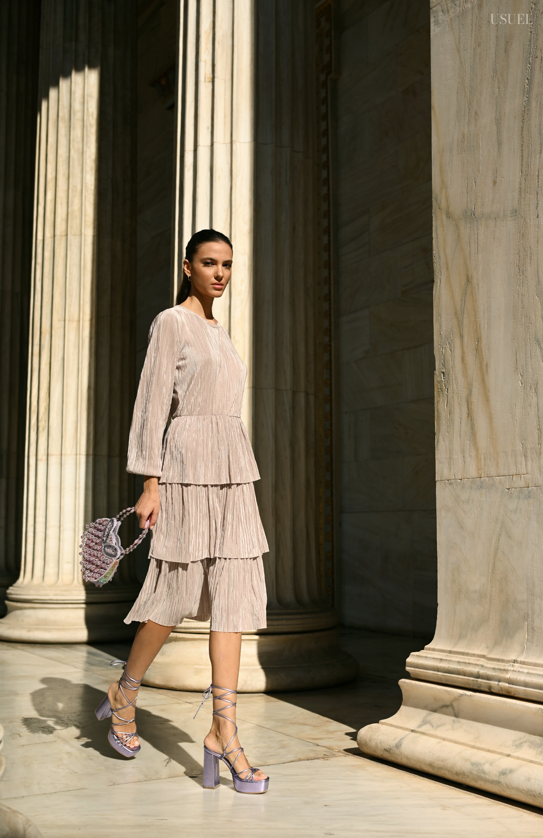 Female model photographed by Marios Kornarakis at the Athens Academy